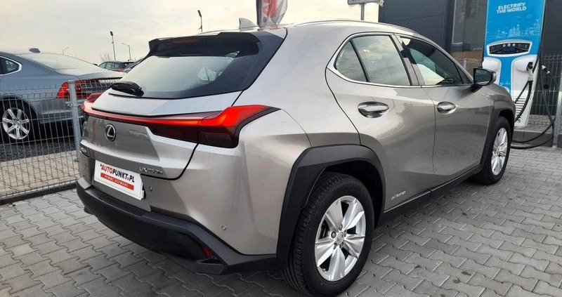 Lexus UX cena 114900 przebieg: 51534, rok produkcji 2020 z Sępólno Krajeńskie małe 172